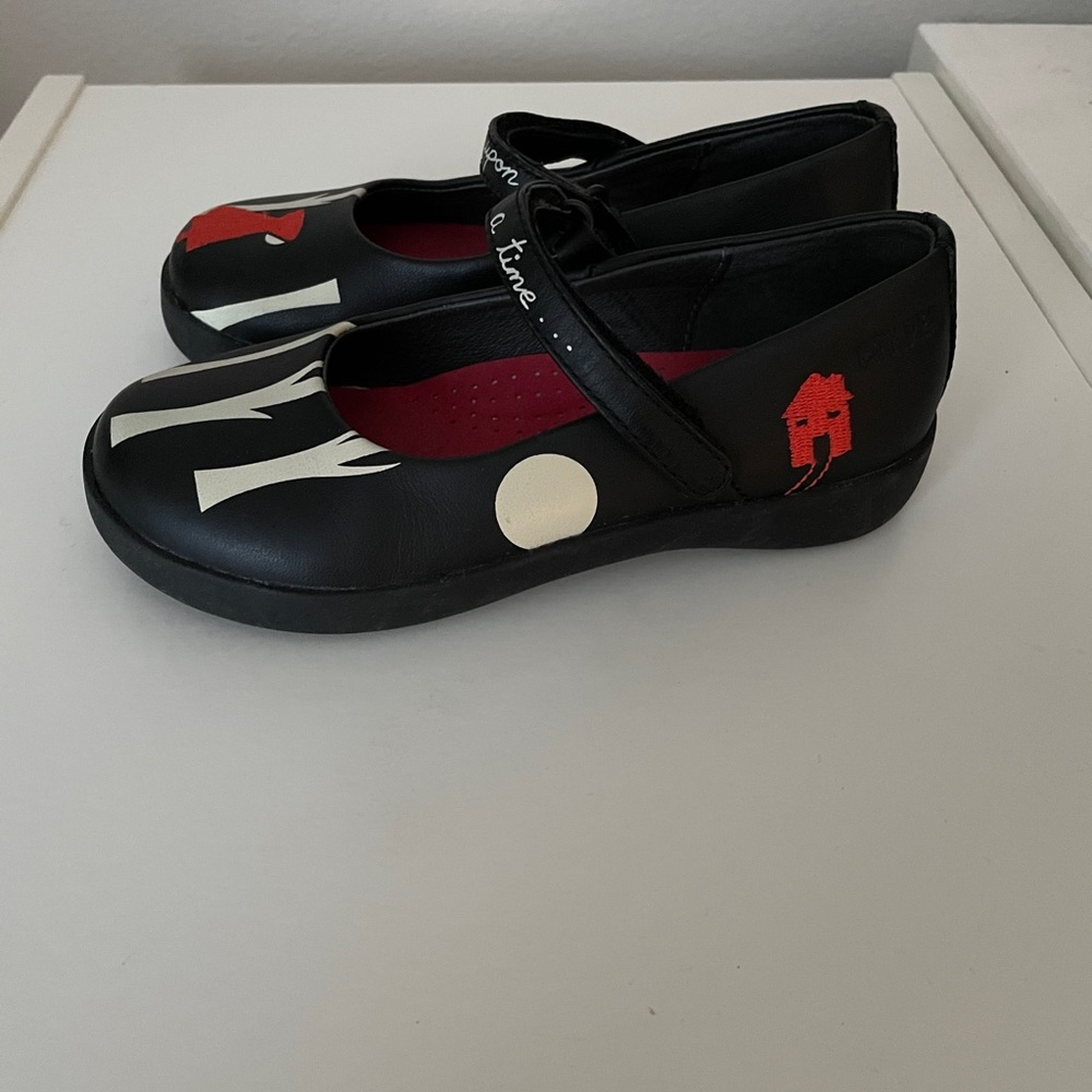 Little Red Riding Hood shoes - Picture 6 of 6